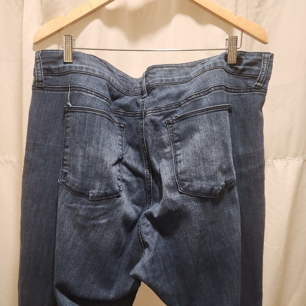 Bootcut Jeans Plus Size - Picture 2 of 3